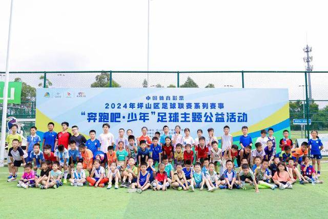 船记：比尔对自己的市场行情依然充满信心 快船对他仍有兴趣